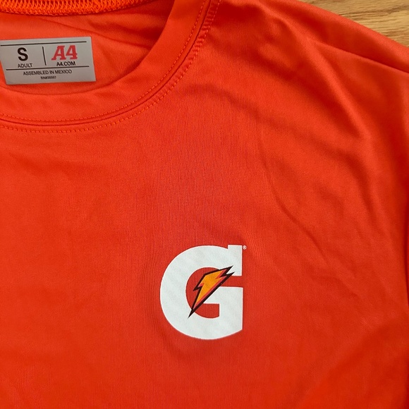 Gatorade NWOT Graphic UPF Cooling Performance Tee (2XL) - Picture 5 of 7